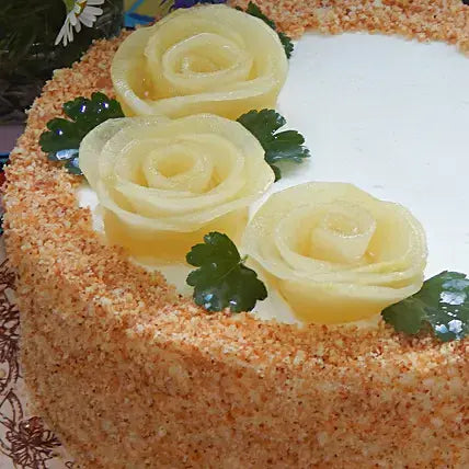 Roses On Top Pineapple Designer Cake