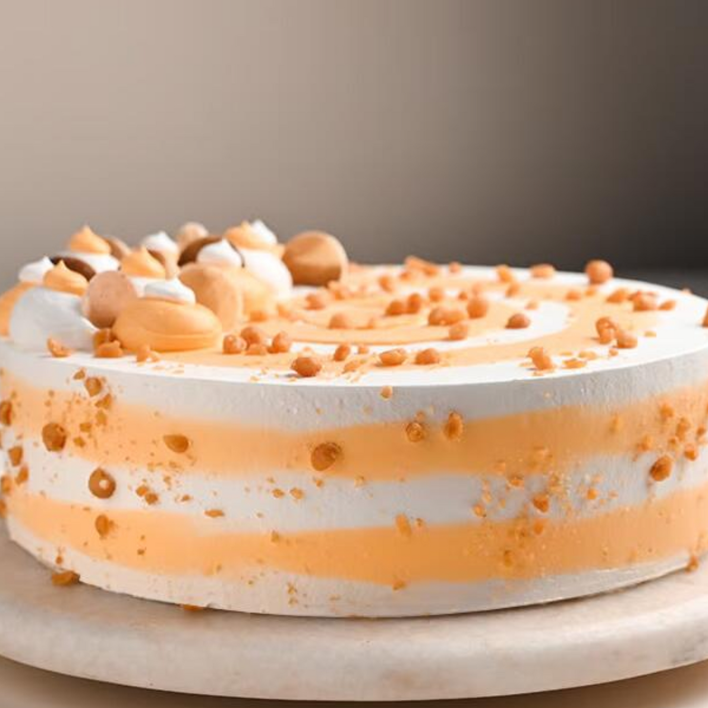 Butterscotch Bliss Eggless Cake