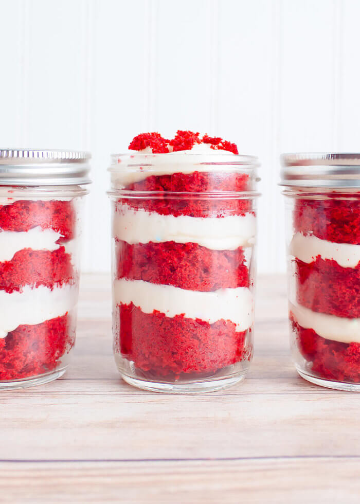 Red Velvet Jar Cake