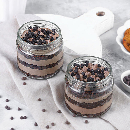 Vivacious Choco Chips  Jar Cake